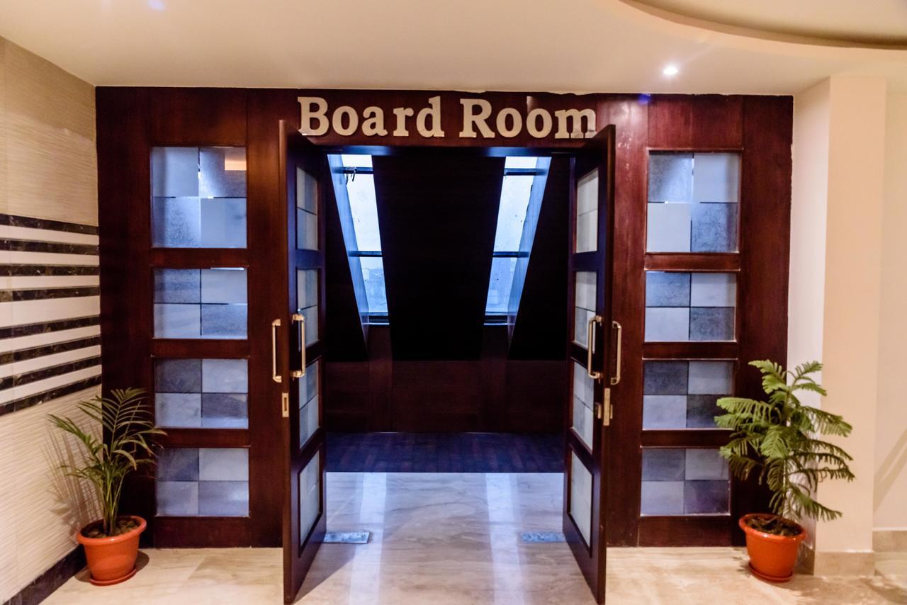 Konark Grand Hotel Mirzapur Ngoại thất bức ảnh